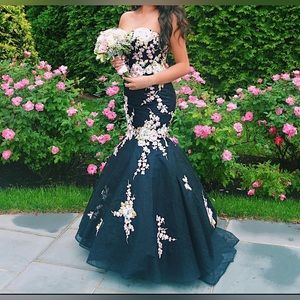 Prom dress. Worn once for a few hours